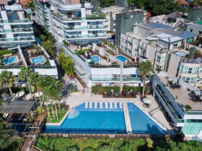 Varandas do Atlântico 01B - Excelente apartamento em condomínio de luxo a beira mar - Piscina climatizada - Academia - (Consultar serviços de roupas de cama e banho)